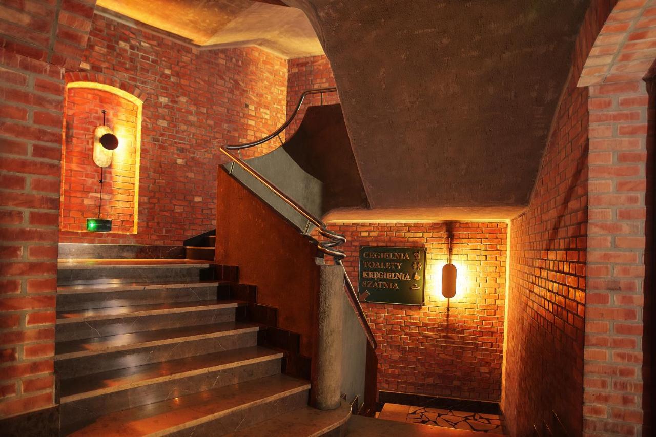 Hotel Sphinx Zabia Wola Exterior foto